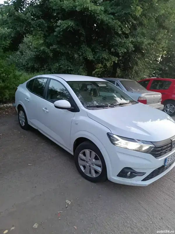 Second-hand Dacia Logan 100 CP (73 kW) 2021 Alb Berlinǎ