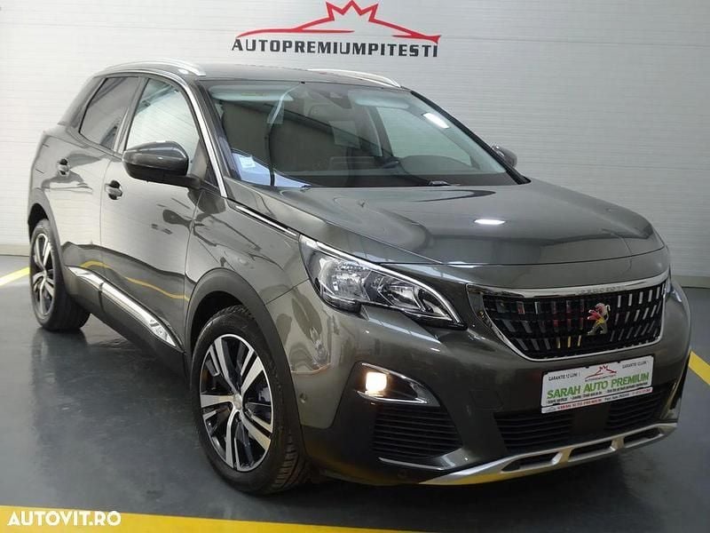 Culoareverde Utilizat 2017 Peugeot 3008 Allure SUV | 13.400 EUR (Preț OK) - Imagine 1/4