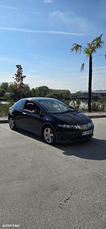 Culoarenegru Utilizat 2007 Honda Civic Type S Coupe | 3.799 EUR - Imagine 1/4