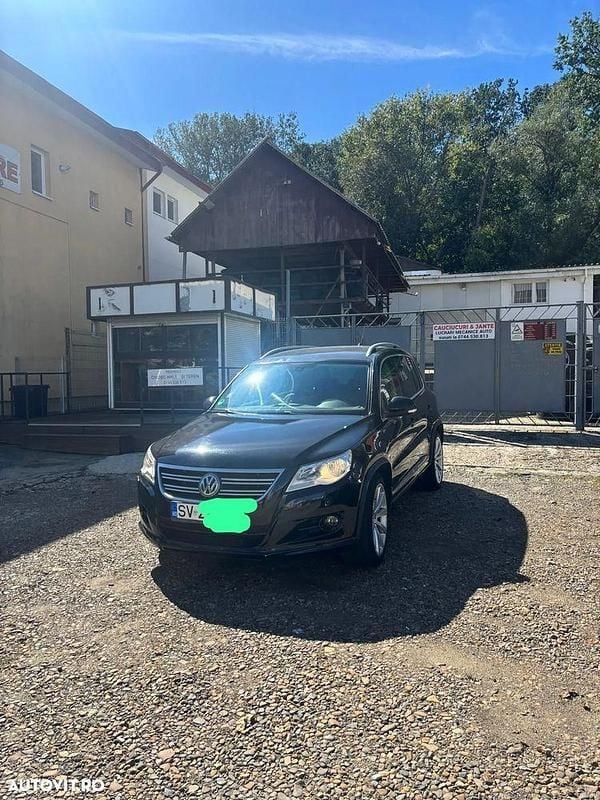 Culoarenegru Utilizat 2010 VW Tiguan Sport SUV | 8.400 EUR (Puțin scump) - Imagine 1/4