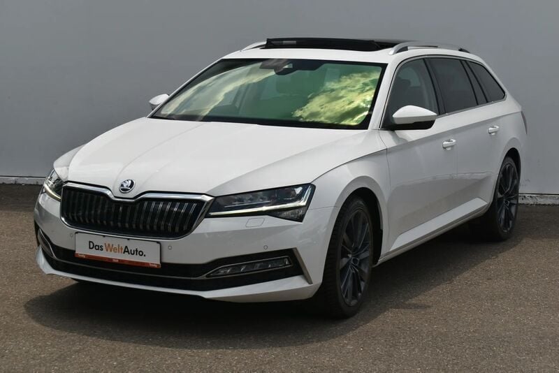 Alb Utilizat 2020 Skoda Superb Style Break | 23.989 EUR - Imagine 1/4
