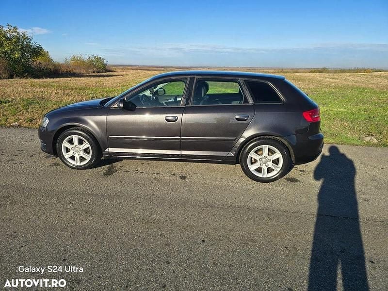 Culoaregri Utilizat 2013 Audi A3 Ambiente Break | 4.550 EUR (Preț bun) - Imagine 1/4