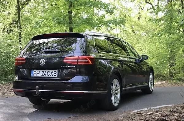 Second-hand VW Passat Highline 150 CP (110 kW) 2015 Negru Break