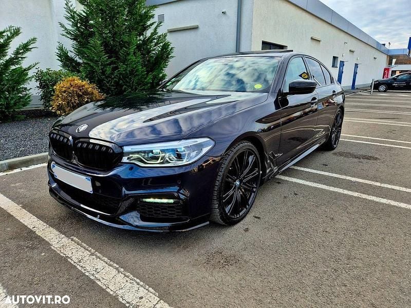 Culoarenegru Utilizat 2020 BMW 520 M Performance Berlinǎ | 25.499 EUR (Puțin scump) - Imagine 1/4