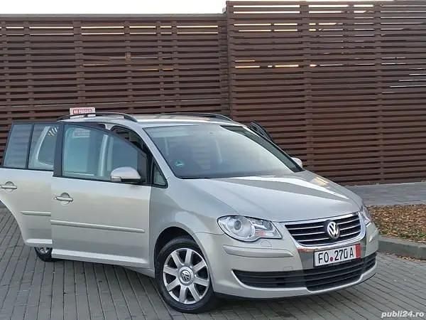 Second-hand VW Touran 140 CP (102 kW) 2009 Monovolum