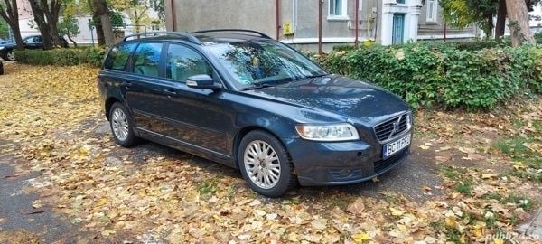 Albastru Utilizat 2009 Volvo V50 Break | 3.700 EUR - Imagine 1/4
