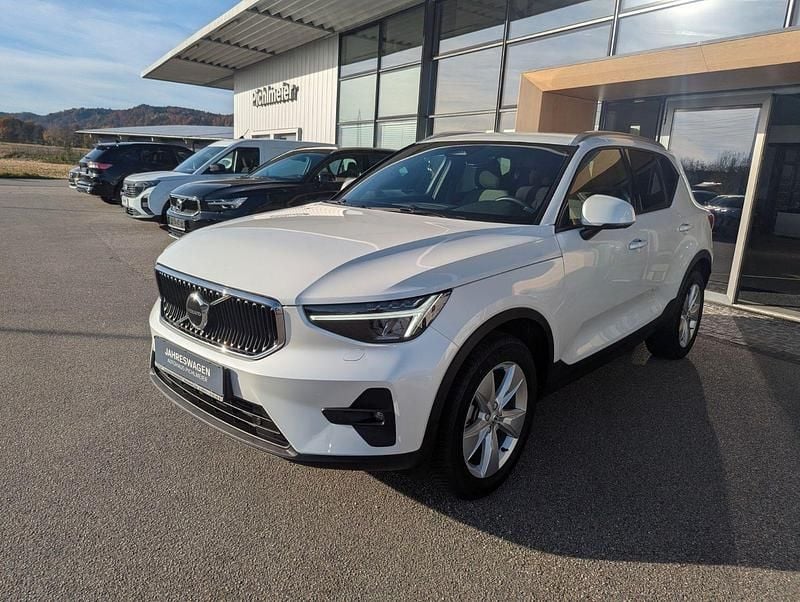 Utilizat 2024 Volvo XC40 Core SUV | 39.022 EUR (Preț OK) - Imagine 1/1