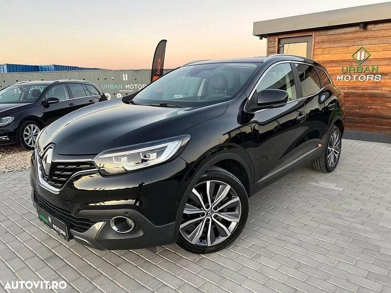 Negru Utilizat 2015 Renault Kadjar Bose Edition SUV | 12.090 EUR (Preț OK) - Imagine 1/4