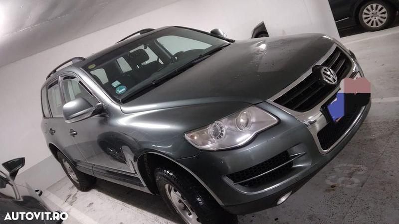Second-hand VW Touareg R 174 CP (127 kW) 2007 Culoareverde SUV
