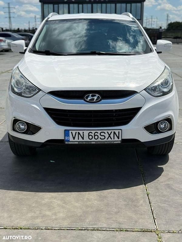 Alb Utilizat 2013 Hyundai ix35 Style SUV | 8.700 EUR (Preț OK) - Imagine 1/4