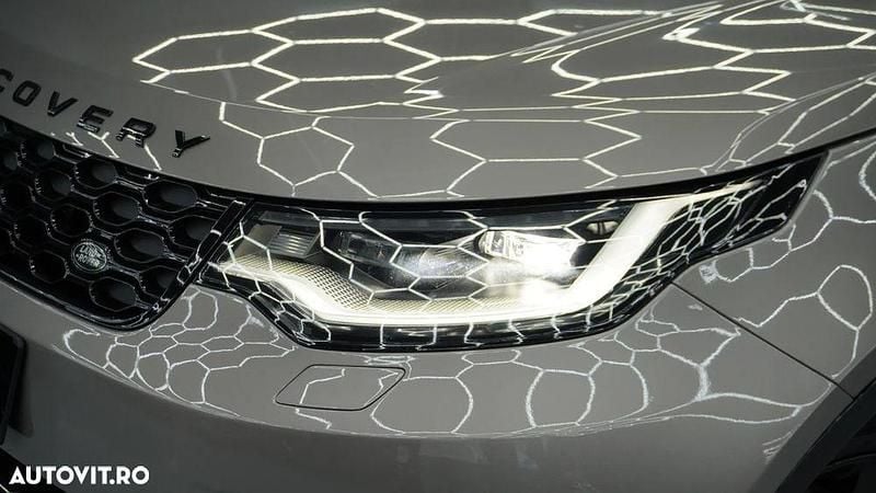 Second-hand Land Rover Discovery 5 300 CP (220 kW) 2024 Culoaremaro SUV