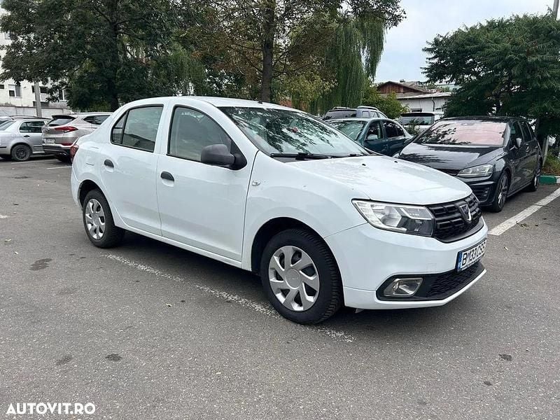 Culoarealb Utilizat 2020 Dacia Logan Lauréate Berlinǎ | 5.950 EUR (Super Preț) - Imagine 1/4