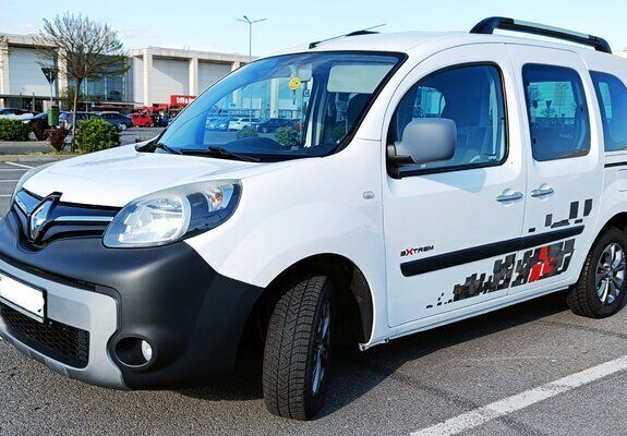Second-hand Renault Kangoo Extreme 110 CP (80 kW) 2015 Alb Monovolum