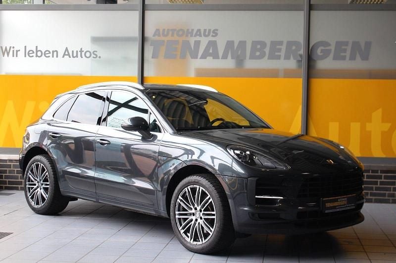 Utilizat 2021 Porsche Macan Turbo SUV | 72.857 EUR - Imagine 1/1