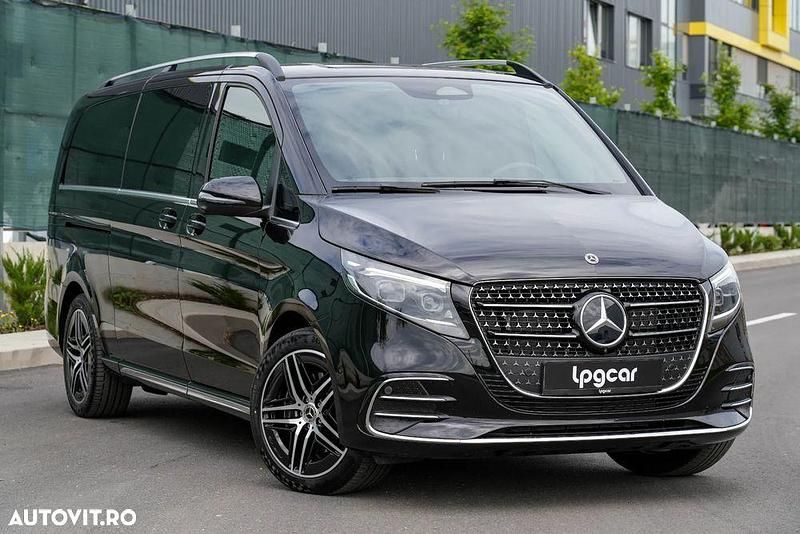 Second-hand Mercedes V300 Exclusive 237 CP (174 kW) 2024 Negru Monovolum