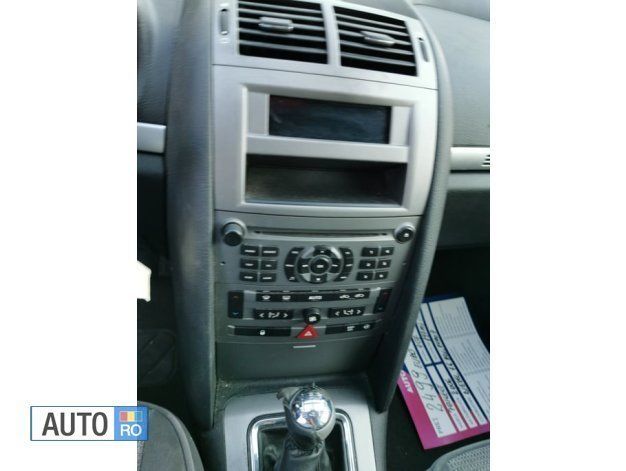 Second-hand Peugeot 407 110 CP (80 kW) 2006 Verde metalizat Berlinǎ