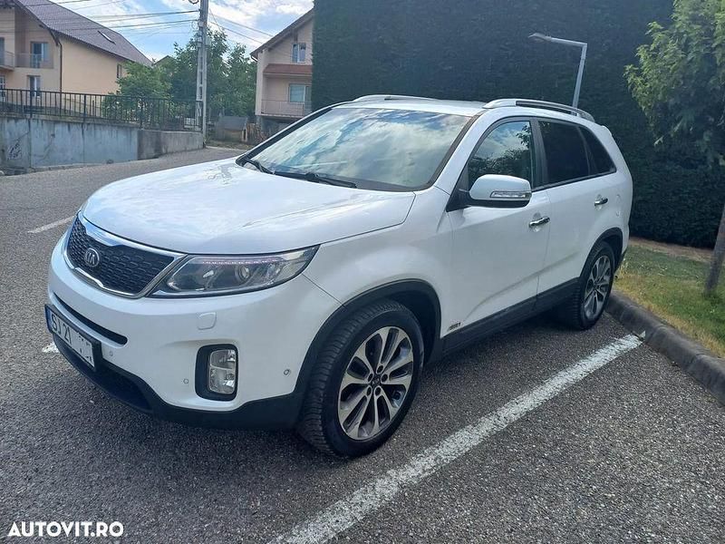 Second-hand Kia Sorento Classic 197 CP (144 kW) 2012 Culoarealb SUV