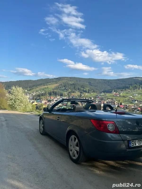Gri Utilizat 2006 Renault Mégane II Cabrio | 2.200 EUR (Puțin scump) - Imagine 1/4
