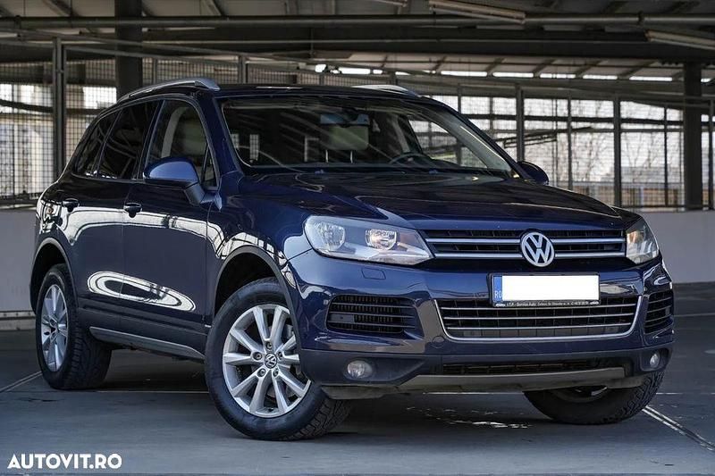 Culoarealbastru Utilizat 2011 VW Touareg SUV | 8.250 EUR (Puțin scump) - Imagine 1/4