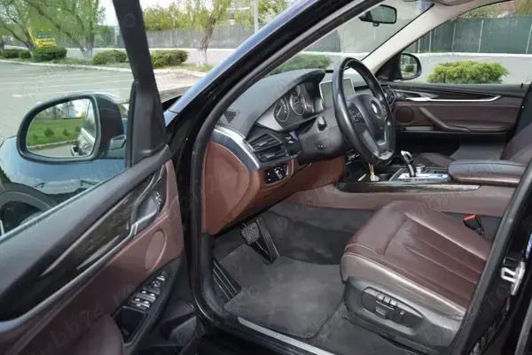 Utilizat 2013 BMW X5 SUV | 18.999 EUR (Puțin scump) - Imagine 1/4