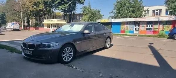 Second-hand BMW 528 245 CP (180 kW) 2012 Berlinǎ