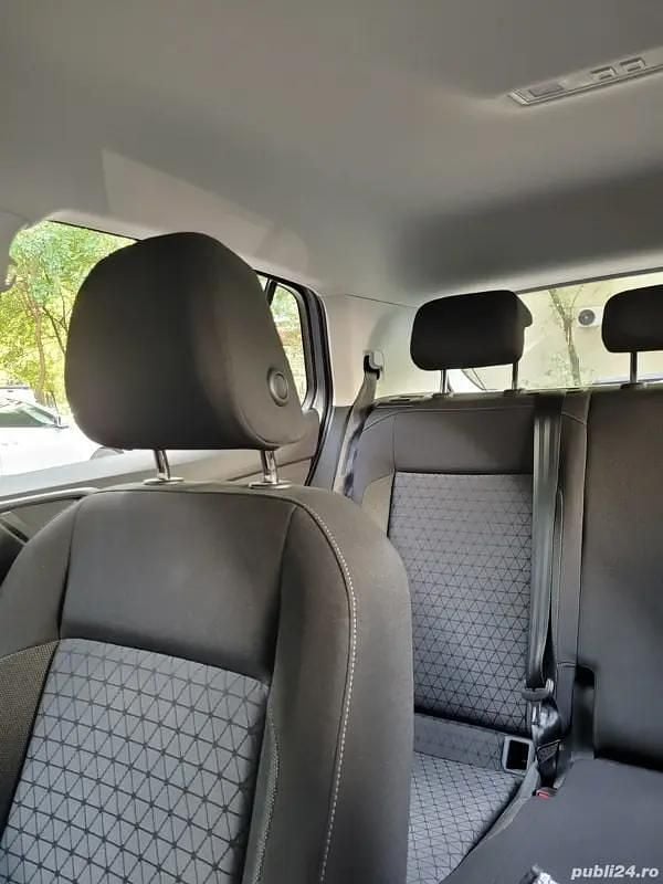 Argintiu Utilizat 2022 VW T-Cross SUV | 16.500 EUR (Preț OK) - Imagine 1/4