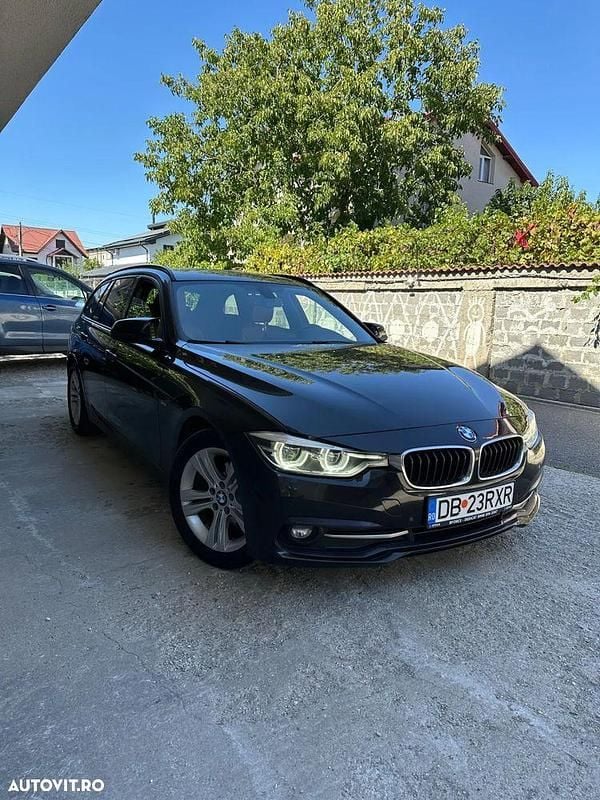 Culoarenegru Utilizat 2016 BMW 318 Sport Line Break | 10.800 EUR (Preț bun) - Imagine 1/4