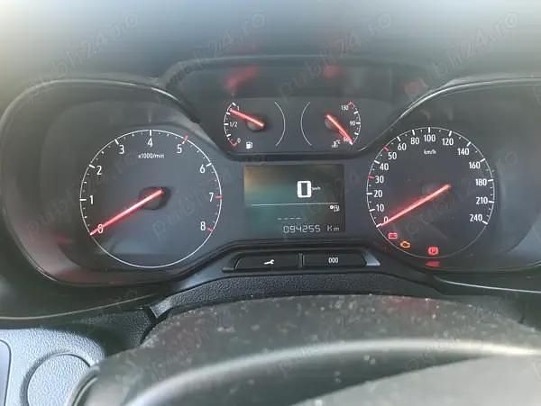 Second-hand Opel Combo 75 CP (55 kW) 2020