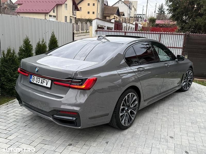 Second-hand BMW 730 M Sport 286 CP (210 kW) 2021 Culoaregri Berlinǎ