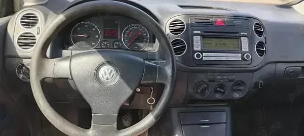 Alb Utilizat 2006 VW Golf Plus Monovolum | 1.950 EUR - Imagine 1/4