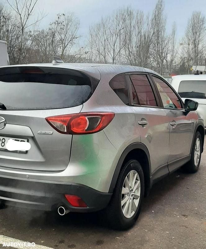 Second-hand Mazda CX-5 Exclusive-Line 150 CP (110 kW) 2015 Culoareargint SUV