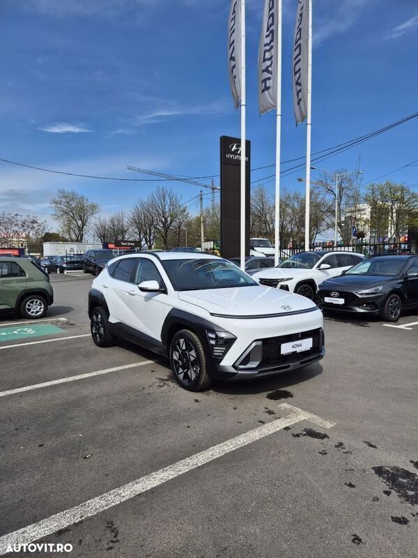 Alb Nouă 2024 Hyundai Kona Premium SUV | 23.998 EUR (Preț OK) - Imagine 1/4