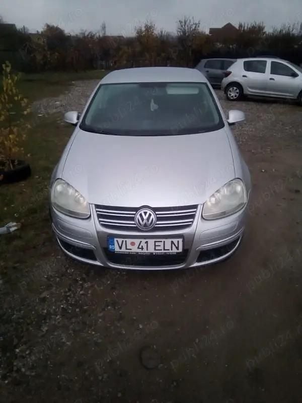 Utilizat 2006 VW Jetta Berlinǎ | 2.900 EUR (Preț OK) - Imagine 1/4