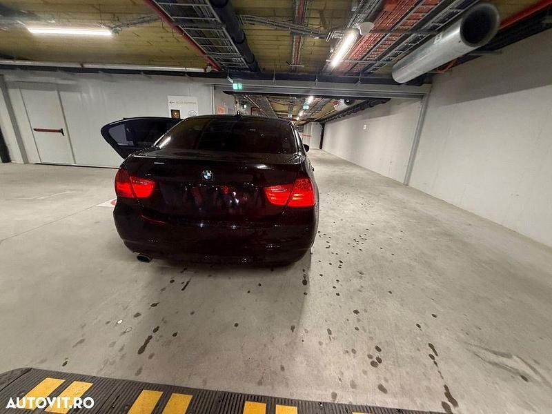 Second-hand BMW 320 Cabriolet 177 CP (130 kW) 2008 Culoarenegru Cabrio