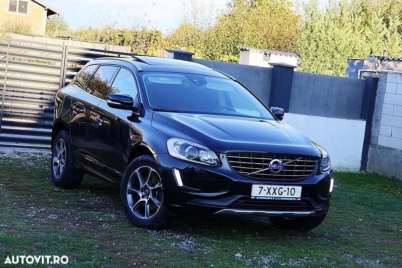 Culoarenegru Utilizat 2015 Volvo XC60 Ocean Race SUV | 13.450 EUR (Preț bun) - Imagine 1/4