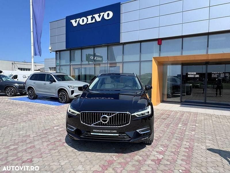 Second-hand Volvo XC60 Inscription 235 CP (172 kW) 2019 Culoarenegru SUV