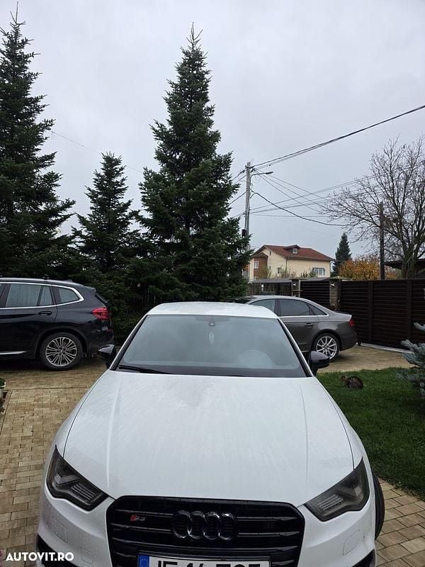 Culoarealb Utilizat 2016 Audi A3 Hatchback | 12.700 EUR (Preț bun) - Imagine 1/4
