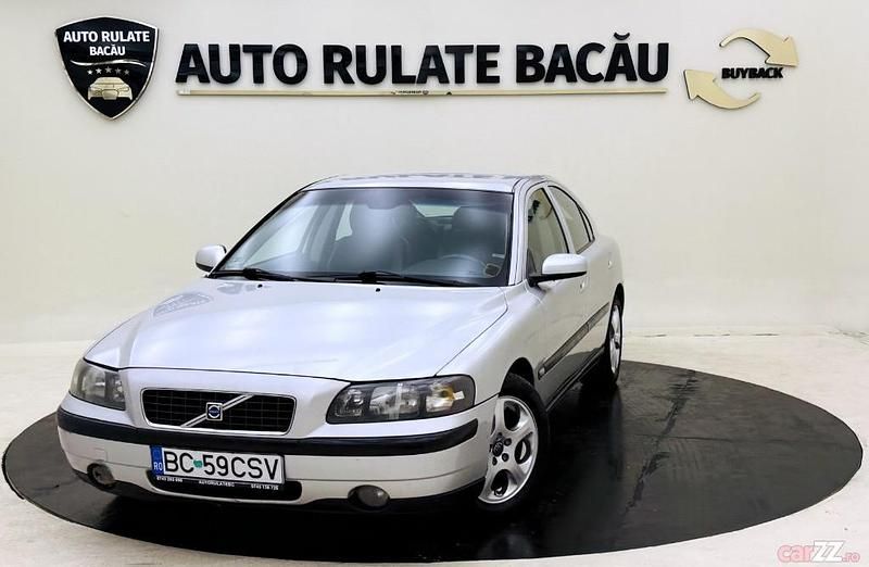 Utilizat 2003 Volvo S60 Berlinǎ | 1.990 EUR - Imagine 1/4