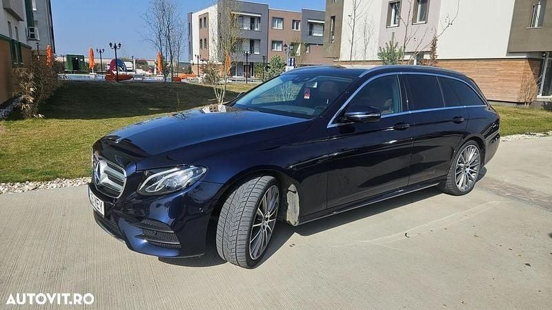 Second-hand Mercedes E220 AMG line 194 CP (142 kW) 2017 Culoarealbastru Break