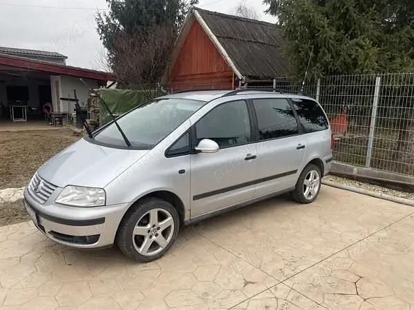 Second-hand VW Sharan 131 CP (96 kW) 2004 Monovolum