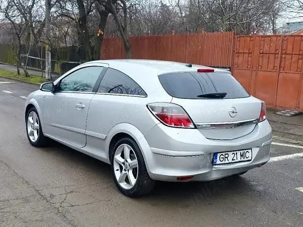 Second-hand Opel Astra GTC Sport 101 CP (74 kW) 2006 Coupe