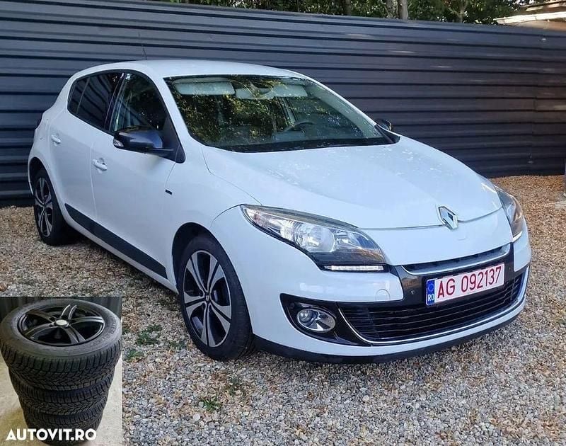 Culoarealb Utilizat 2012 Renault Mégane III Hatchback | 5.000 EUR (Preț OK) - Imagine 1/4