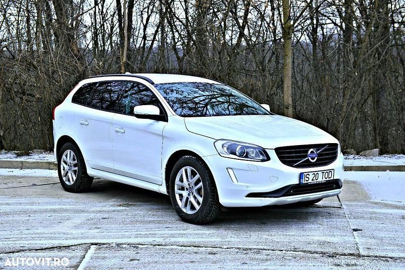 Second-hand Volvo XC60 190 CP (139 kW) 2016 Culoarealb SUV