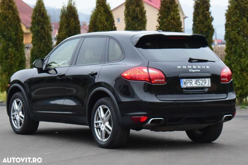 Secondhand 2013 Porsche Cayenne 3.0 Diesel 245 CP (19.400