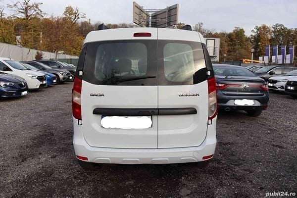 Second-hand Dacia Dokker Lauréate 95 CP (69 kW) 2017 Alb Monovolum