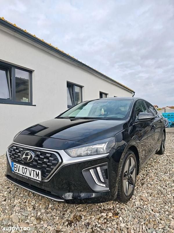 Negru Utilizat 2022 Hyundai Ioniq Style Hatchback | 18.990 EUR (Preț OK) - Imagine 1/4