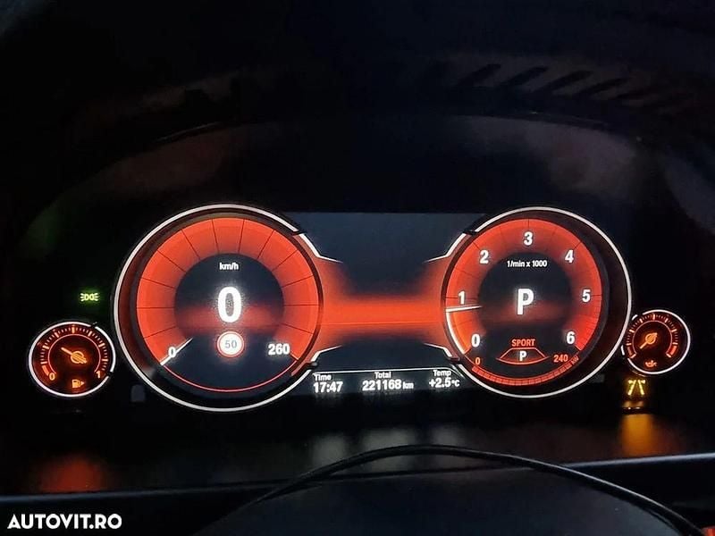 Culoareargint Utilizat 2017 BMW X5 Sport Line SUV | 24.900 EUR (Super Preț) - Imagine 1/4