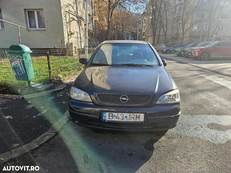 Culoarenegru Utilizat 2001 Opel Astra Elegance Hatchback | 700 EUR - Imagine 1/4