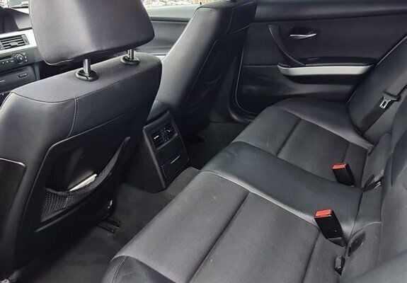 Gri Utilizat 2005 BMW 320 Berlinǎ | 4.600 EUR (Preț OK) - Imagine 1/4