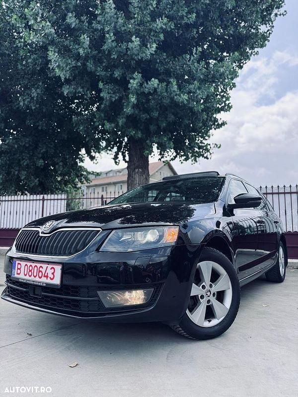 Negru Utilizat 2016 Skoda Octavia Elegance Break | 9.550 EUR (Super Preț) - Imagine 1/4